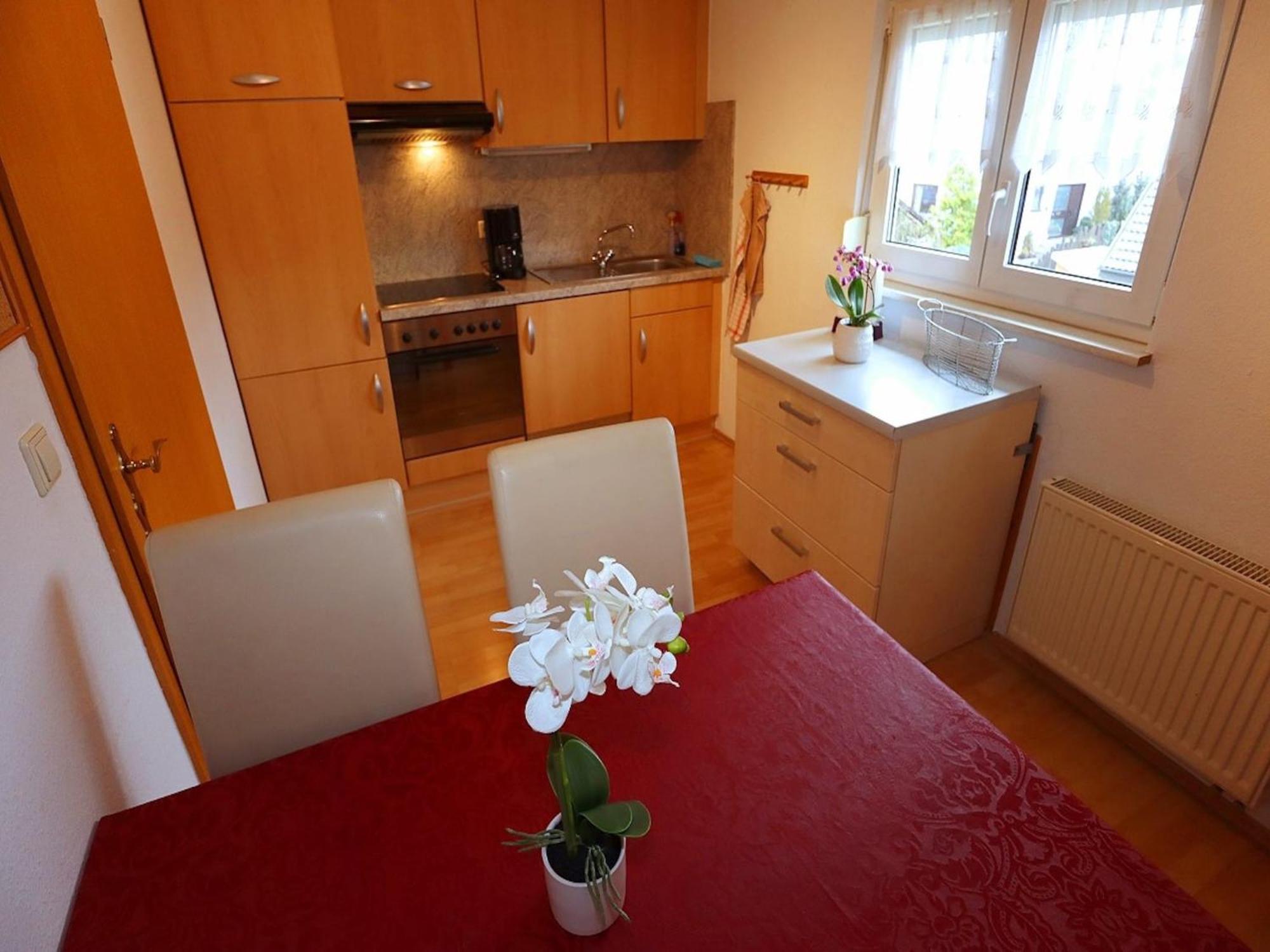 Cozy Apartment in Schwenningen with Garden Villingen-Schwenningen Exterior foto