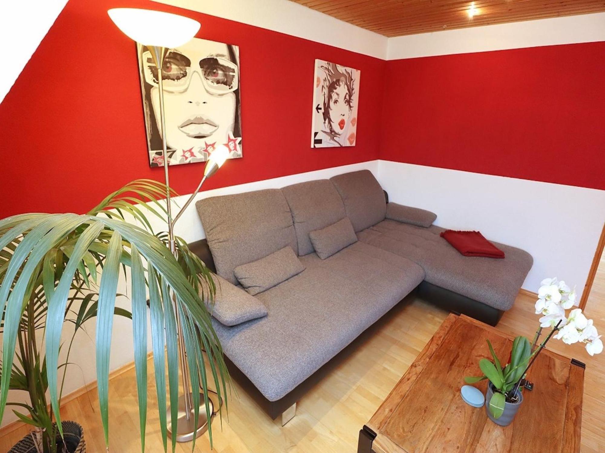 Cozy Apartment in Schwenningen with Garden Villingen-Schwenningen Exterior foto